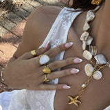 Cove Necklace