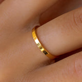 Staple Ring Gold