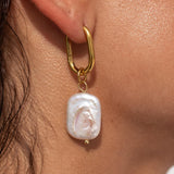 Lumina Pearl Earrings