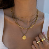 3 Little Birds Necklace Gold