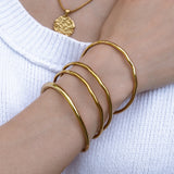 Serenity Bangle Gold