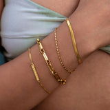 Everly Bracelet Gold