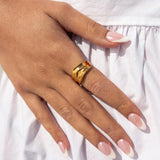 Vespera Ring